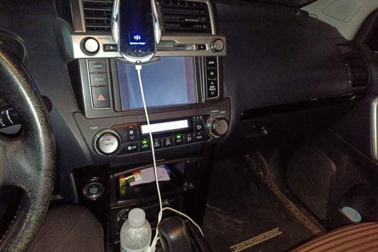 Used Toyota Prado 2015 2.7L Automatic Standard Edition Audio And AC Panel