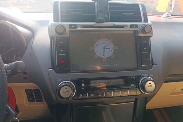 Used Toyota Prado  Audio And AC Panel