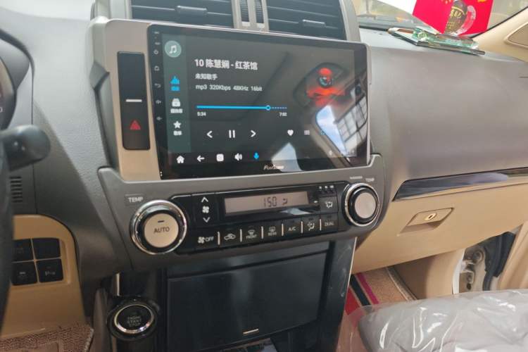Used Toyota Prado 2015 2.7L Automatic Standard Edition Audio And AC Panel