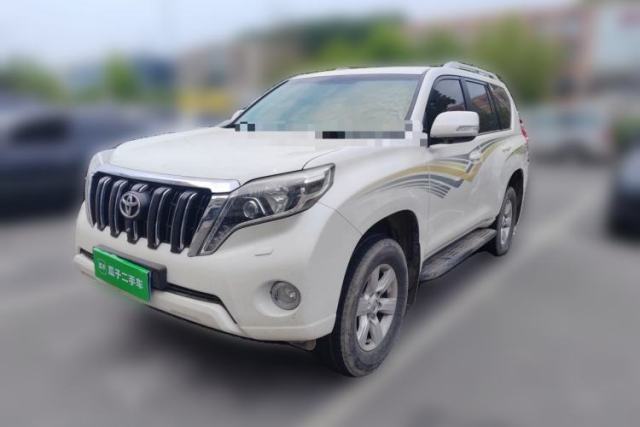 Used Toyota Prado 2015 Toyota Prado 2.7-liter gasoline, automatic transmission, seven-seater, parallel import