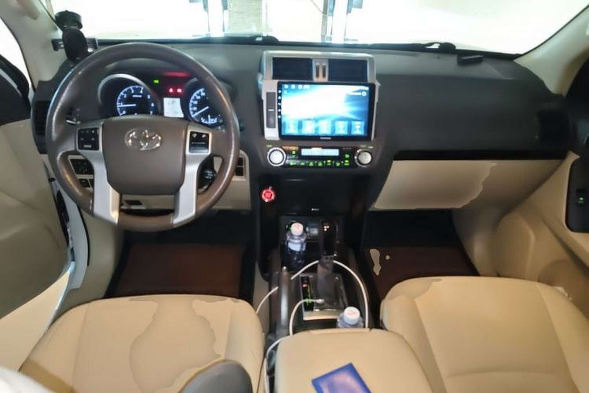 Used Toyota Prado  Center Console