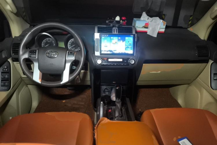 Used Toyota Prado 2015 2.7L Parallel Import Center Console
