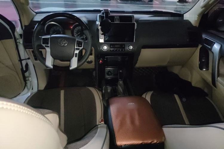 Used Toyota Prado 2015 2.7L Parallel Import Center Console