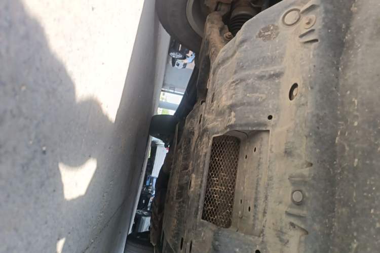 Used Toyota Prado 2015 2.7L TXL Middle East Version Chassis Front