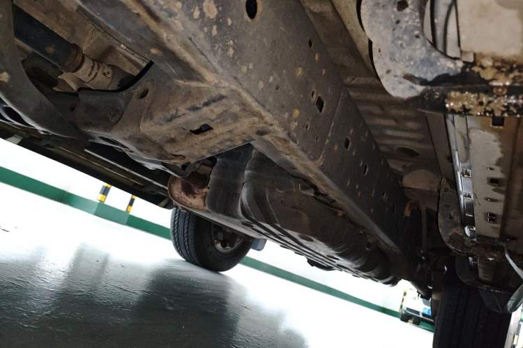Used Toyota Prado 2015 2.7L Parallel Import Chassis Front Left