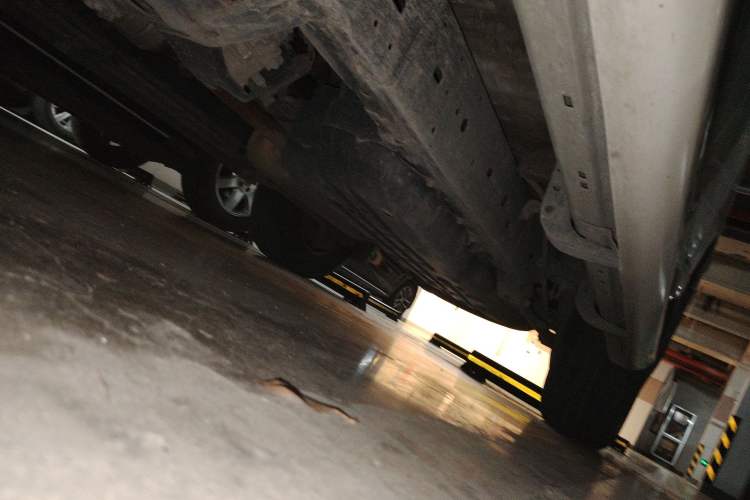 Used Toyota Prado 2015 2.7L TXL Middle East Version Chassis Front Left