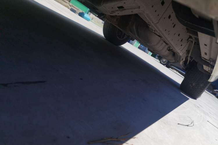 Used Toyota Prado 2015 2.7L TXL Middle East Version Chassis Front Left