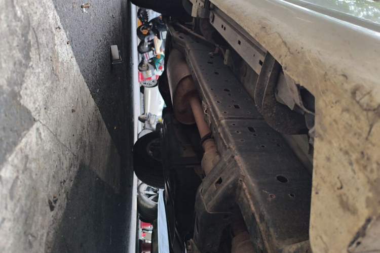Used Toyota Prado  Chassis Front Right