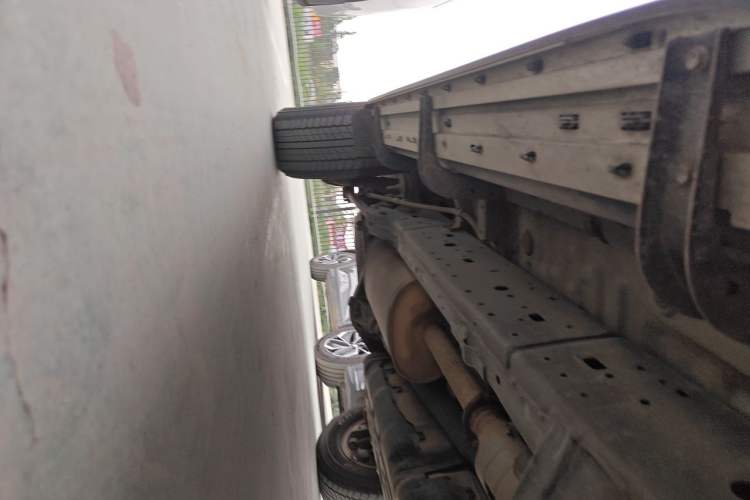 Used Toyota Prado 2015 2.7L Automatic Standard Edition Chassis Front Right