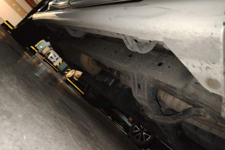 Used Toyota Prado 2015 2.7L TXL Middle East Version Chassis Front Right