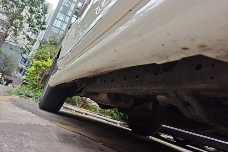 Used Toyota Prado 2015 2.7L TXL Middle East Version Chassis Front Right