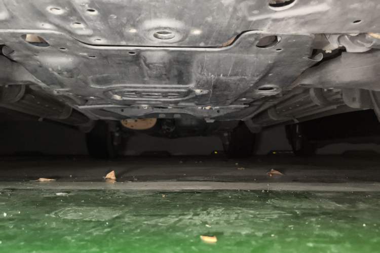 Used Toyota Prado 2015 2.7L Parallel Import Chassis Front