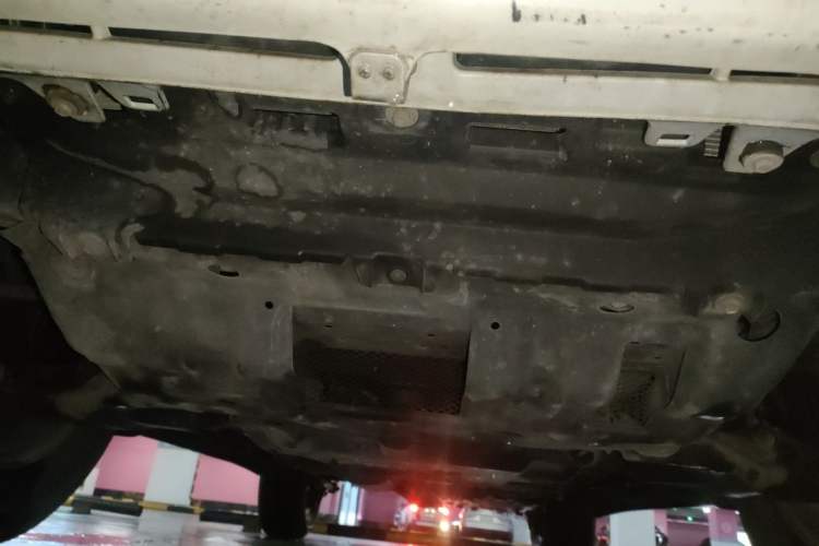 Used Toyota Prado 2015 2.7L Parallel Import Chassis Front