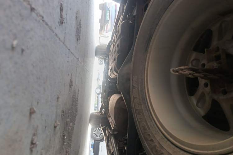 Used Toyota Prado 2015 2.7L TXL Middle East Version Chassis Rear