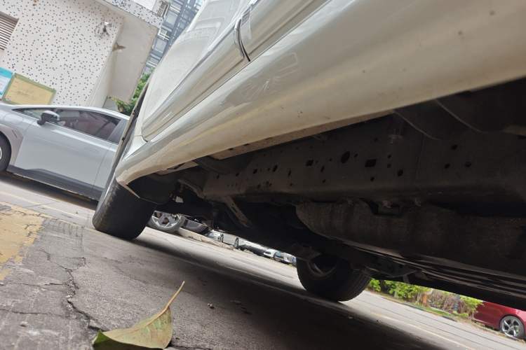 Used Toyota Prado 2015 2.7L TXL Middle East Version Chassis Rear Left