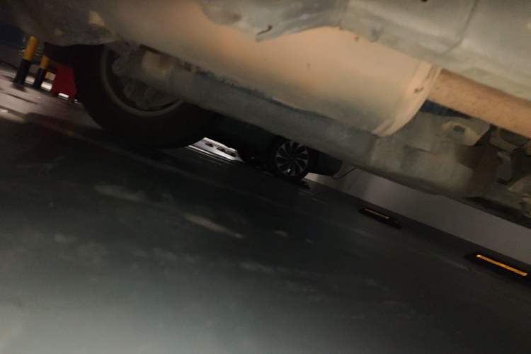 Used Toyota Prado 2015 2.7L Automatic Luxury Edition Chassis Rear Right