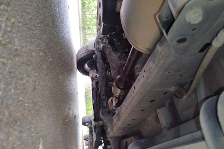Used Toyota Prado 2015 2.7L Automatic Standard Edition Chassis Rear Right
