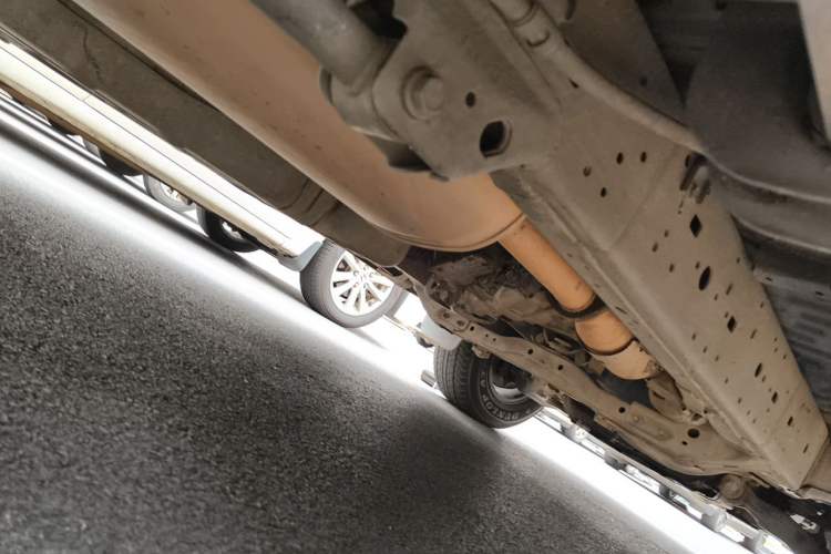 Used Toyota Prado 2015 2.7L Automatic Luxury Edition Chassis Rear Right