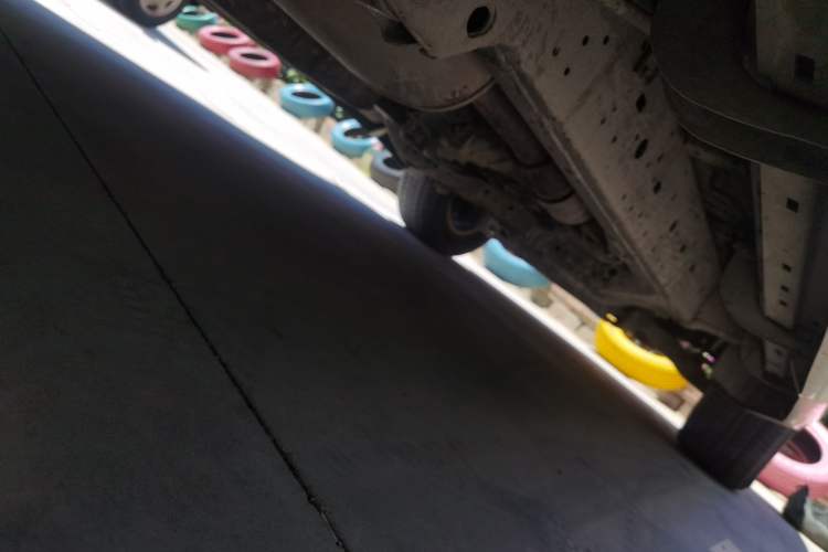 Used Toyota Prado 2015 2.7L TXL Middle East Version Chassis Rear Right