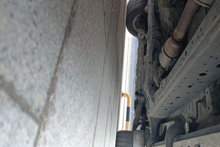 Used Toyota Prado 2015 2.7L TXL Middle East Version Chassis Rear Right