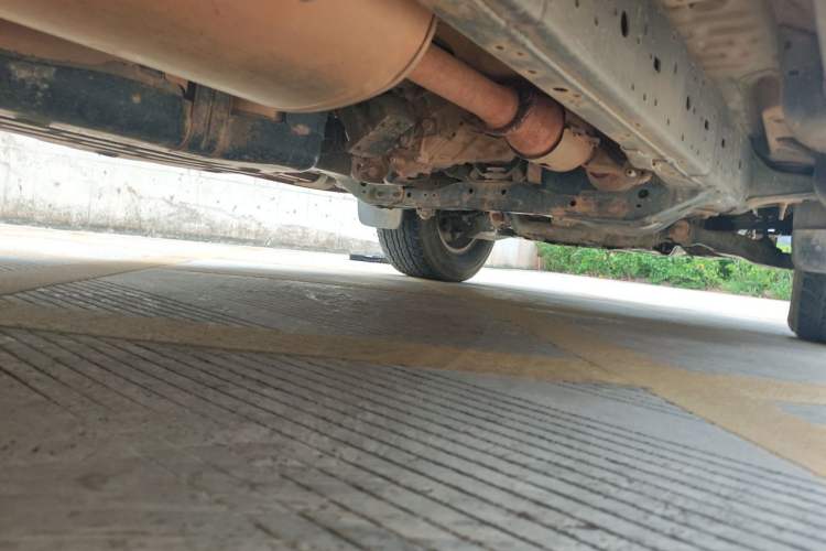 Used Toyota Prado 2015 2.7L Automatic Standard Edition Chassis Rear Right