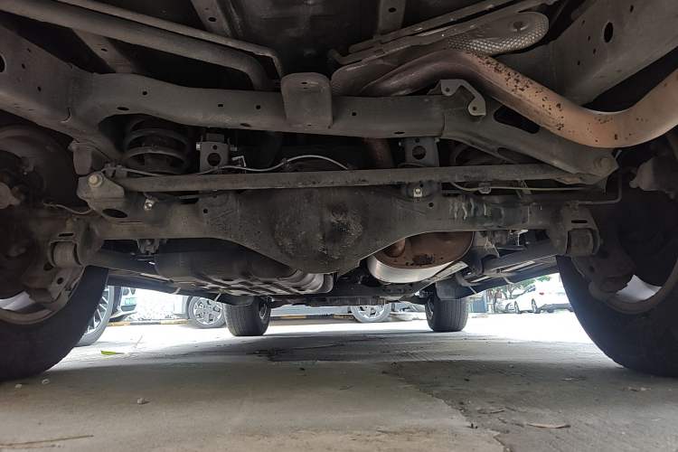 Used Toyota Prado 2015 2.7L TXL Middle East Version Chassis Rear