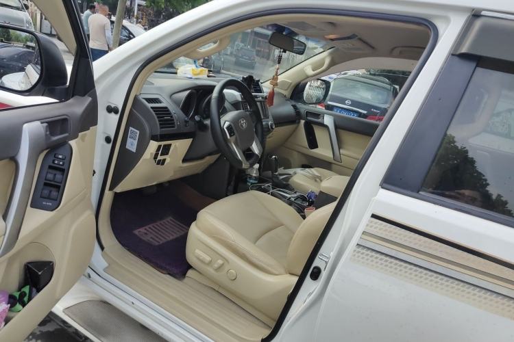 Used Toyota Prado  Driver Seat