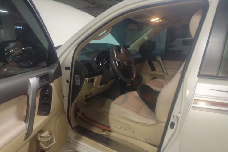 Used Toyota Prado 2015 2.7L TXL Middle East Version Driver Seat