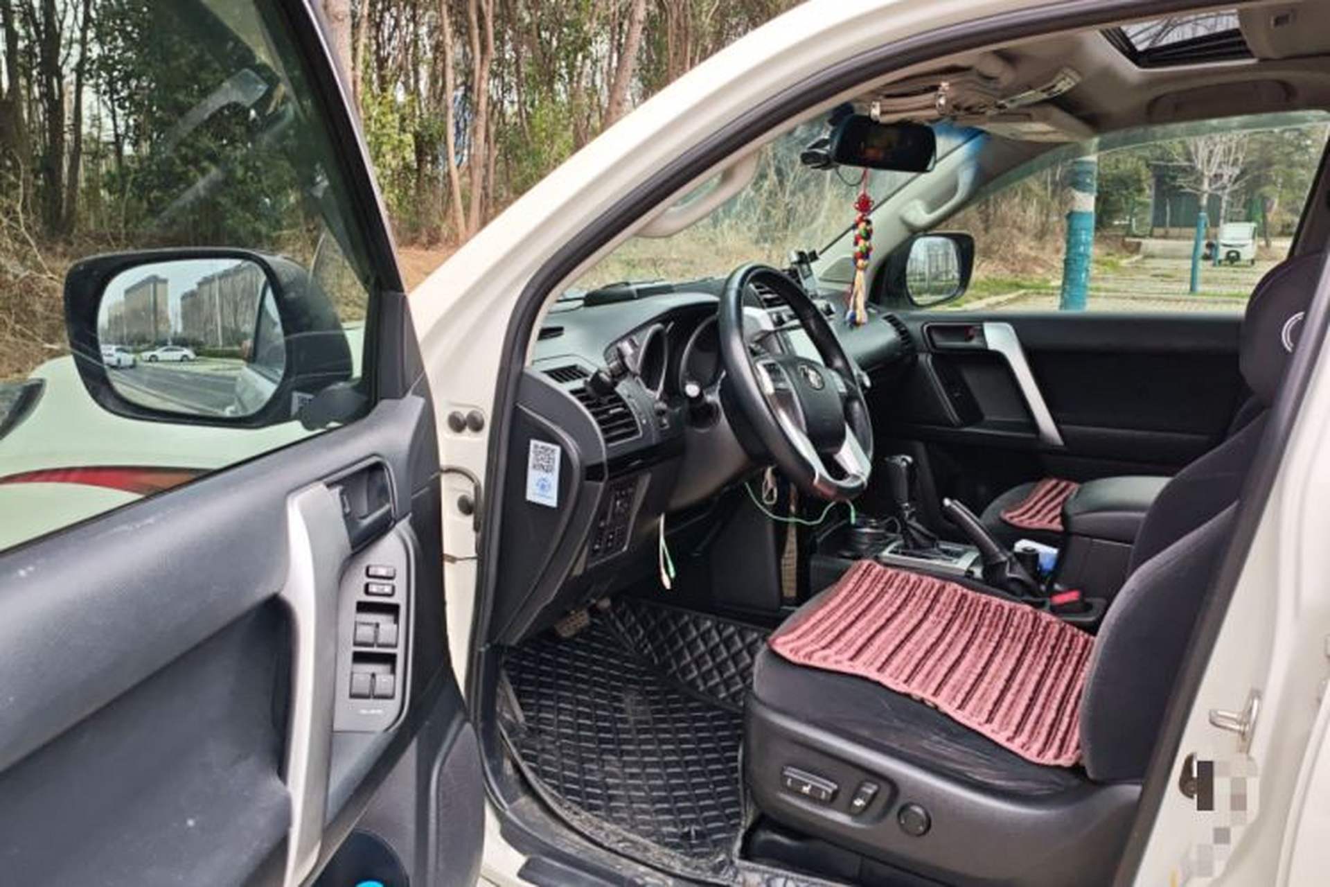 Used Toyota Prado 2015 2.7L TXL Middle East Version Driver Seat