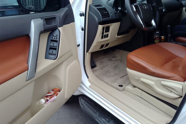Used Toyota Prado  Driver Seat