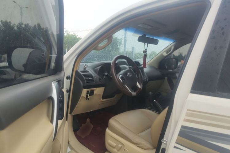 Used Toyota Prado 2015 2.7L Parallel Import Driver Seat