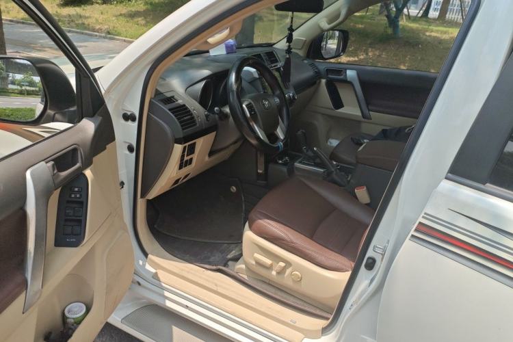 Used Toyota Prado 2015 2.7L Parallel Import Driver Seat
