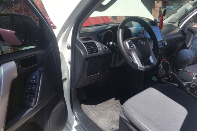 Used Toyota Prado 2015 2.7L Automatic Standard Edition Driver Seat