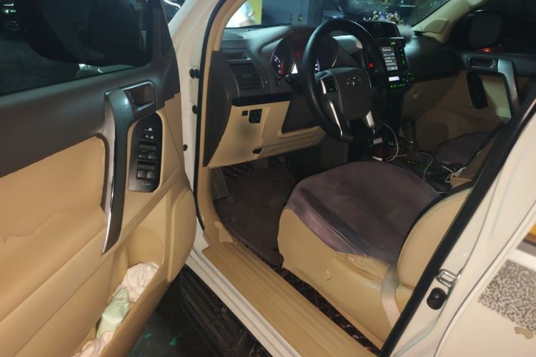 Used Toyota Prado 2015 2.7L Automatic Luxury Edition Driver Seat