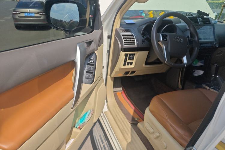 Used Toyota Prado 2015 2.7L Automatic Luxury Edition Driver Seat
