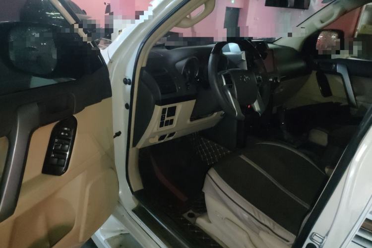 Used Toyota Prado 2015 2.7L Parallel Import Driver Seat