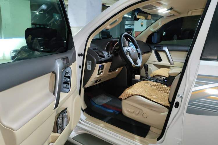 Used Toyota Prado  Driver Seat