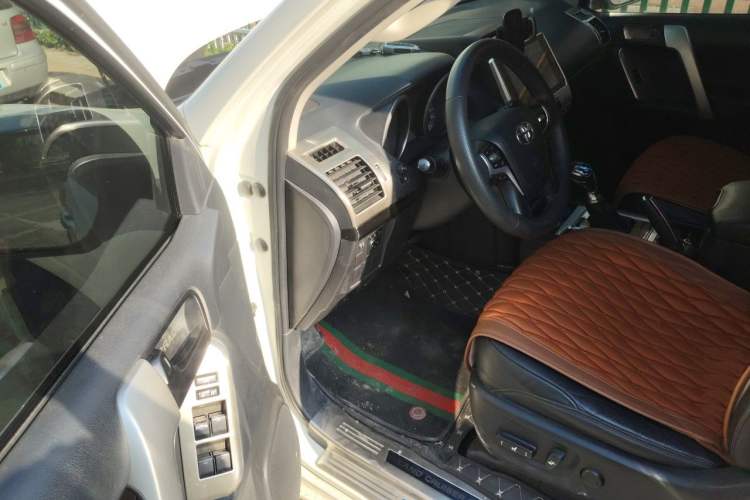 Used Toyota Prado 2015 2.7L Automatic Standard Edition Driver Seat