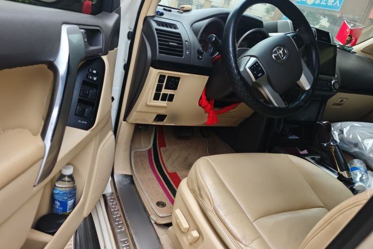 Used Toyota Prado 2015 2.7L Automatic Standard Edition Driver Seat