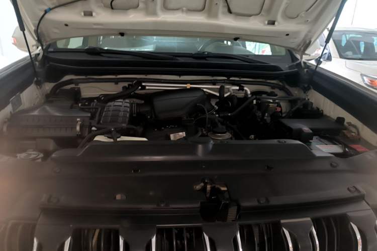 Used Toyota Prado 2015 2.7L Automatic Luxury Edition Engine Bay