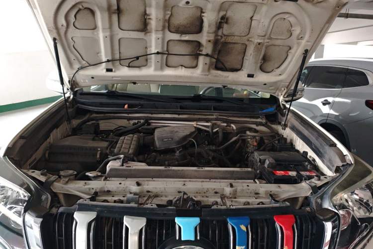 Used Toyota Prado 2015 2.7L Parallel Import Engine Bay