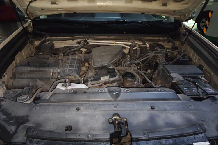 Used Toyota Prado  Engine Bay