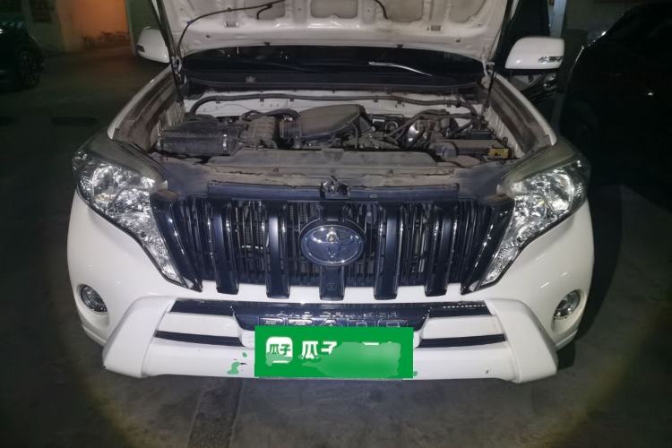 Used Toyota Prado 2015 2.7L Manual Transmission Engine Bay
