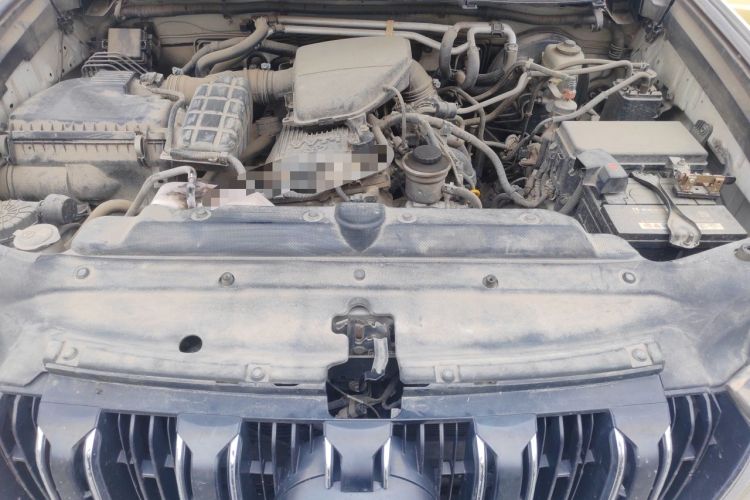 Used Toyota Prado  Engine Bay