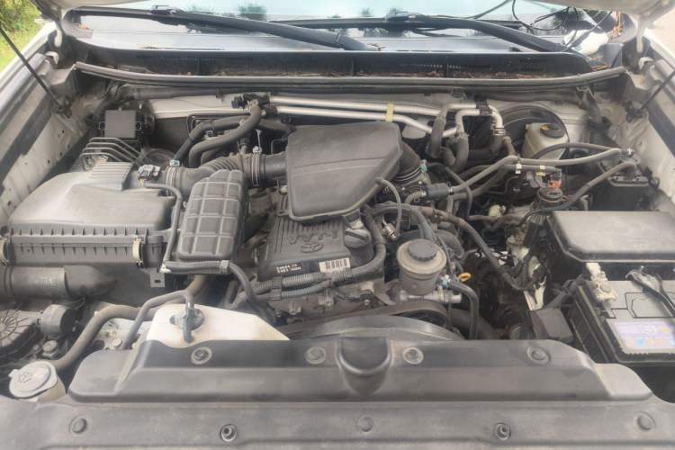 Used Toyota Prado  Engine Bay