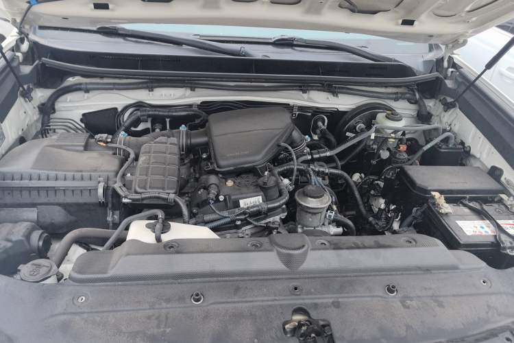Used Toyota Prado 2015 2.7L Automatic Standard Edition Engine Bay