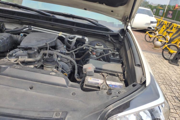 Used Toyota Prado  Engine Bay Left