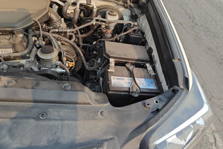 Used Toyota Prado  Engine Bay Left