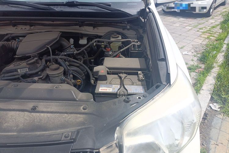 Used Toyota Prado 2015 2.7L Automatic Standard Edition Engine Bay Left