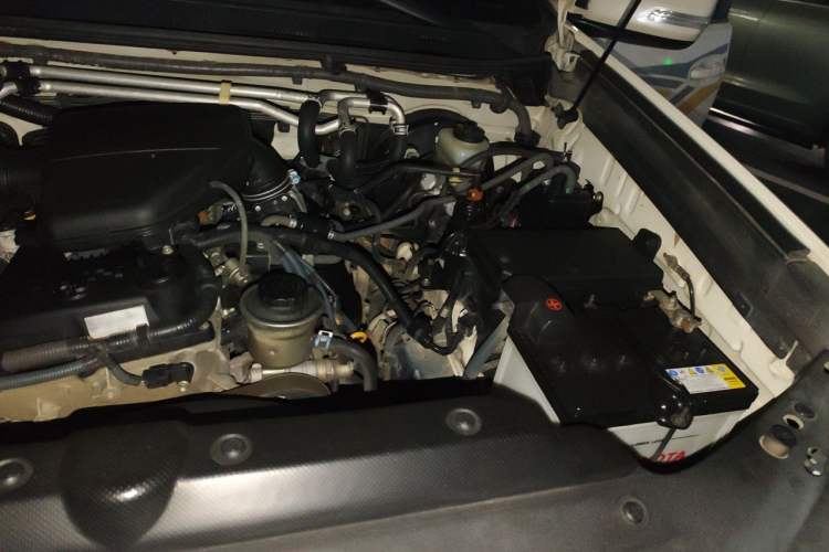 Used Toyota Prado 2015 2.7L Automatic Luxury Edition Engine Bay Left